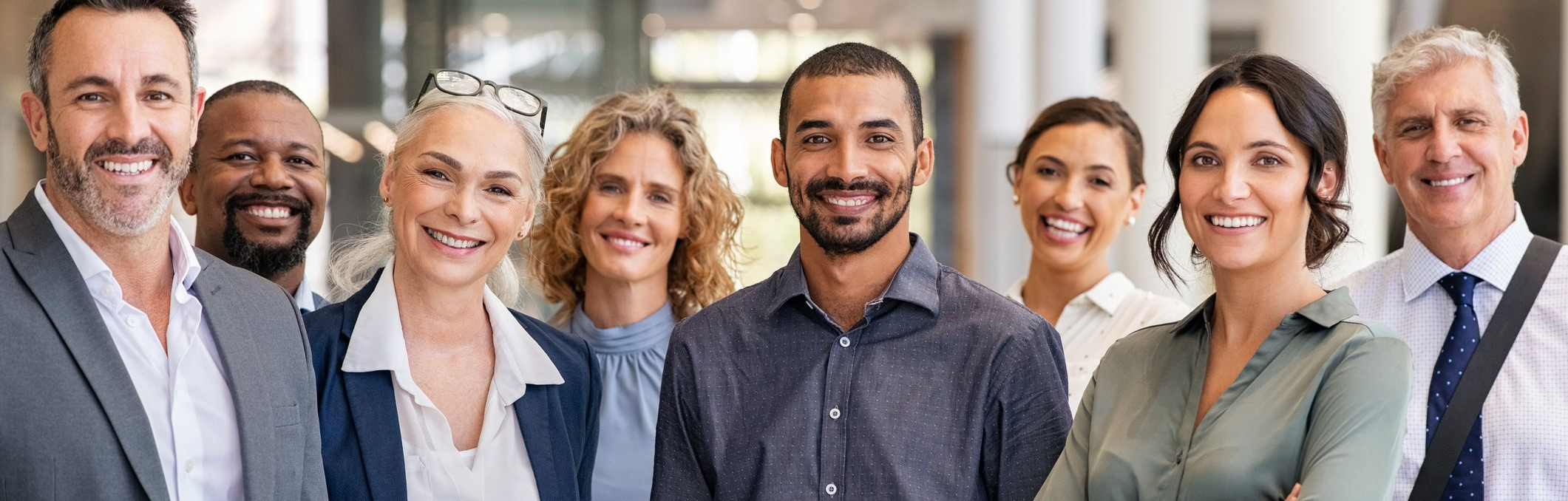 hero-image people smiling